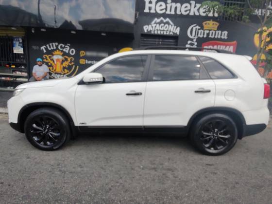 KIA SORENTO 3.5 V6 GASOLINA EX 7L 4WD AUTOMÁTICO